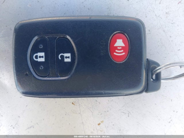Toyota Prius Two 2015 JTDKN3DU2F0443557 Image 11
