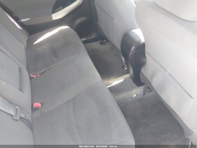 Toyota Prius Two 2015 JTDKN3DU2F0443557 Image 8