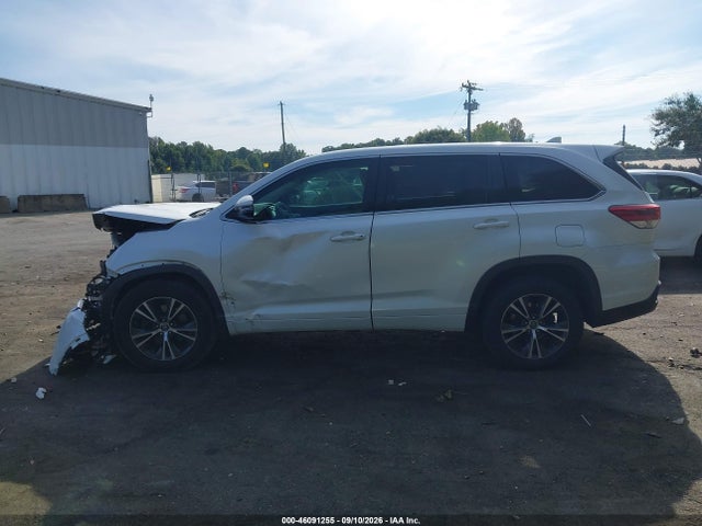 Aukcja sprzedaży 2017 Toyota Highlander Le Plus, vin: 5TDZZRFH3HS194028, numer aukcji: 46091255