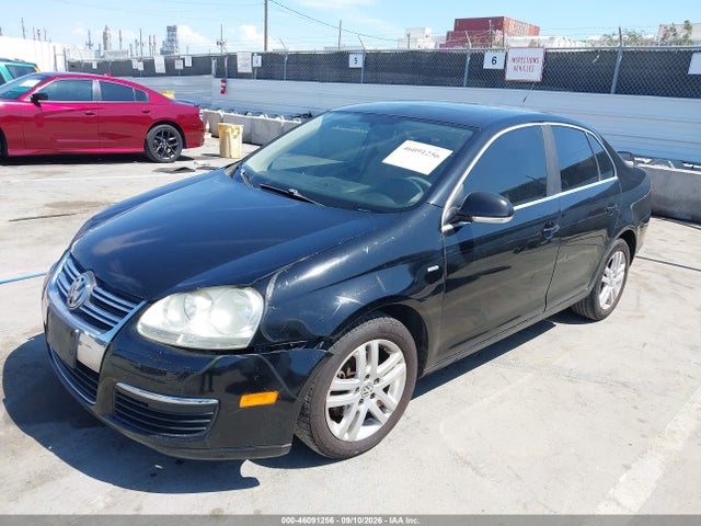 46091256 :رقم المزاد ، 3VWEF71K47M177488 vin ، 2007 Volkswagen Jetta Wolfsburg Edition مزاد بيع