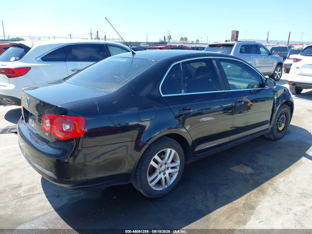 46091256 :رقم المزاد ، 3VWEF71K47M177488 vin ، 2007 Volkswagen Jetta Wolfsburg Edition مزاد بيع