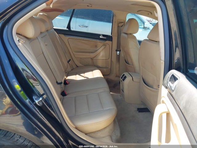 46091256 :رقم المزاد ، 3VWEF71K47M177488 vin ، 2007 Volkswagen Jetta Wolfsburg Edition مزاد بيع