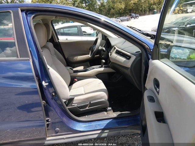 Продаж на аукціоні авто 2017 Honda Hr-v Lx, vin: 3CZRU5H38HM713254, номер лоту: 46091259