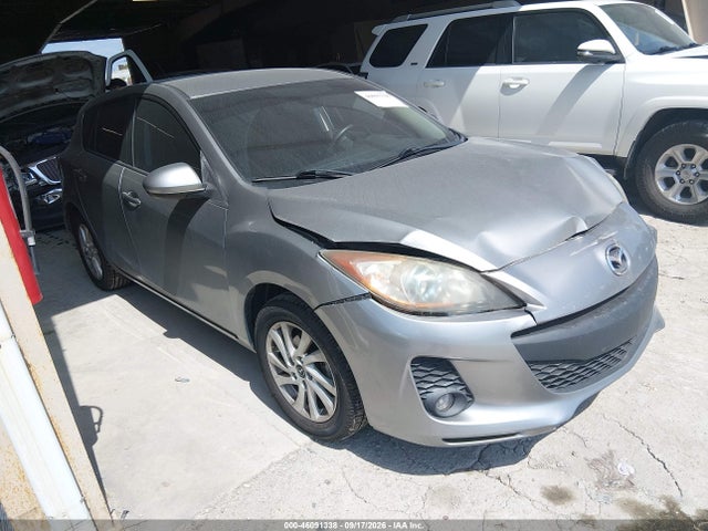 46091338 :رقم المزاد ، JM1BL1L77D1840520 vin ، 2013 Mazda Mazda3 I Touring مزاد بيع