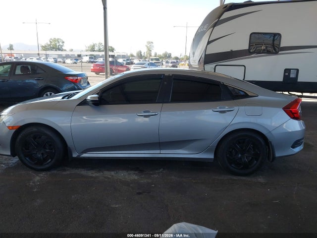 2017 Honda Civic Lx მანქანა იყიდება აუქციონზე, vin: 2HGFC2F54HH544588, აუქციონის ნომერი: 46091341