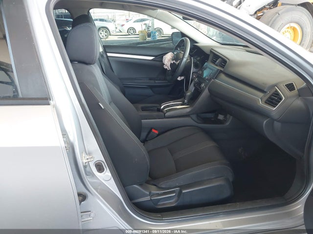 2017 Honda Civic Lx მანქანა იყიდება აუქციონზე, vin: 2HGFC2F54HH544588, აუქციონის ნომერი: 46091341
