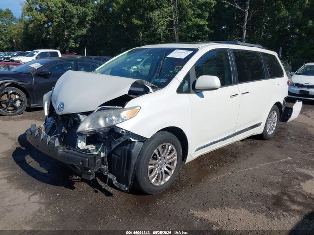 Aukcja sprzedaży 2017 Toyota Sienna Xle Premium 8 Passenger, vin: 5TDYZ3DC8HS850921, numer aukcji: 46091343