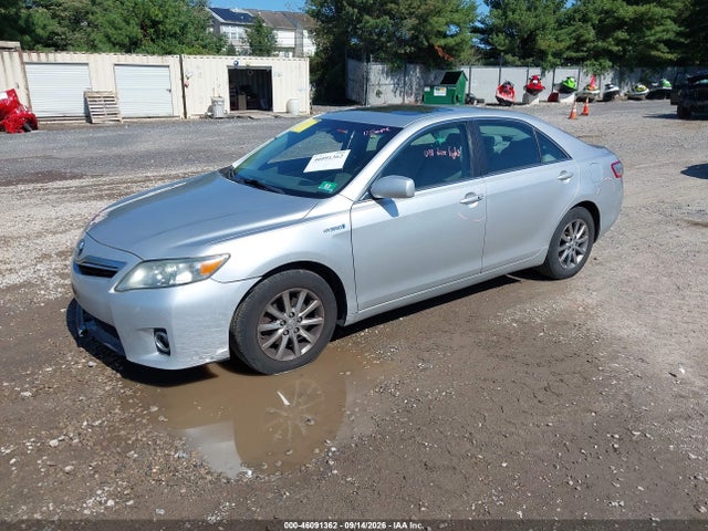 46091362 :رقم المزاد ، 4T1BB3EK8BU142344 vin ، 2011 Toyota Camry Hybrid مزاد بيع