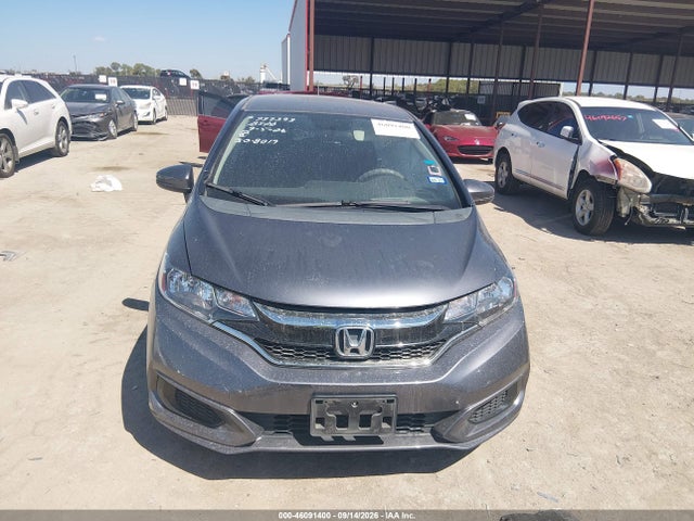 46091400 :رقم المزاد ، 3HGGK5H44KM737393 vin ، 2019 Honda Fit Lx مزاد بيع
