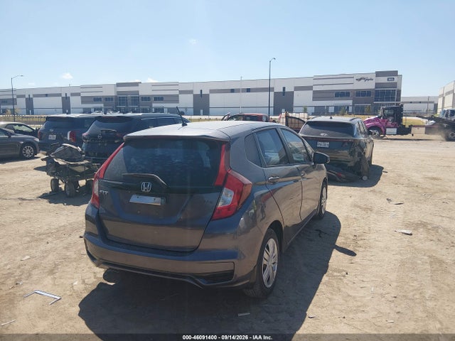 46091400 :رقم المزاد ، 3HGGK5H44KM737393 vin ، 2019 Honda Fit Lx مزاد بيع