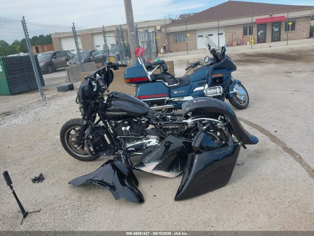 46091437 :رقم المزاد ، 1HD1KBC18PB637049 vin ، 2023 Harley-davidson Flhx مزاد بيع