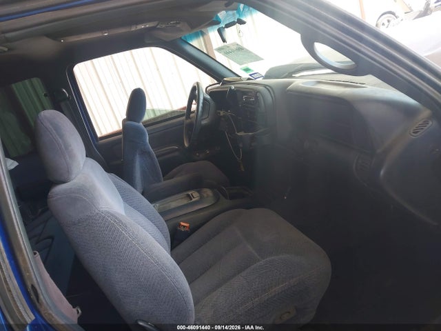 Продаж на аукціоні авто 1997 Chevrolet C1500 Fleetside, vin: 2GCEC19R9V1176593, номер лоту: 46091440