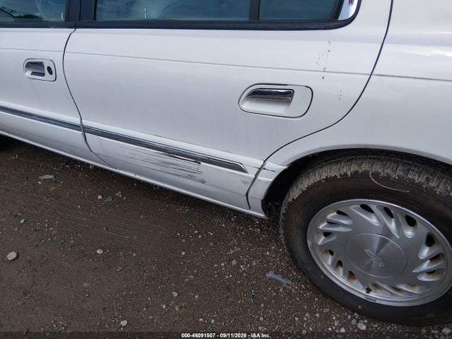 Продажа на аукционе авто 1998 Lincoln Continental, vin: 1LNFM97V6WY606395, номер лота: 46091507