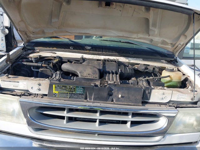 Продаж на аукціоні авто 2002 Ford E-450 Cutaway Standard, vin: 1FDXE45S02HA36059, номер лоту: 46091524