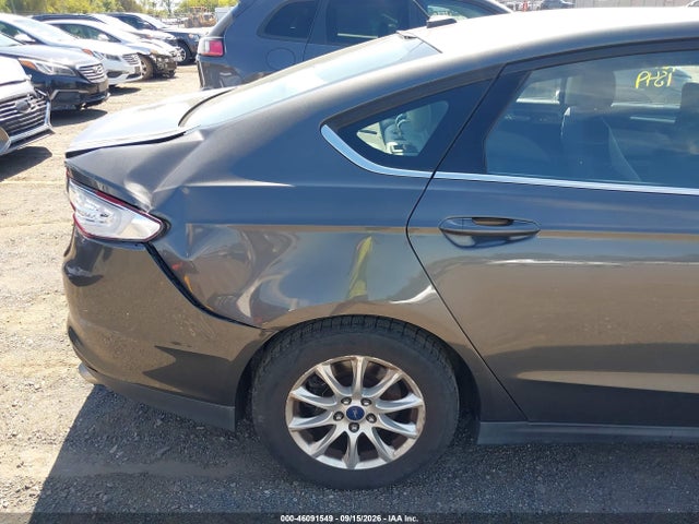 46091549 :رقم المزاد ، 3FA6P0G76FR275525 vin ، 2015 Ford Fusion S مزاد بيع