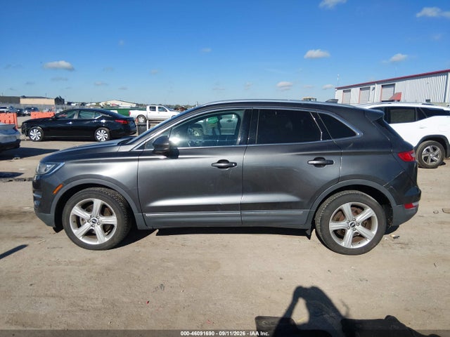 Продаж на аукціоні авто 2018 Lincoln Mkc Premiere, vin: 5LMCJ1C99JUL21158, номер лоту: 46091690