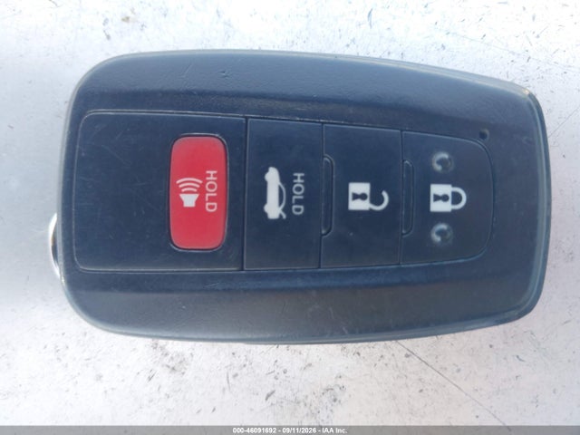 Toyota Corolla Hybrid Le 2021 JTDEAMDE1MJ018006 Image 11