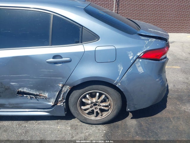 Toyota Corolla Hybrid Le 2021 JTDEAMDE1MJ018006 Image 18