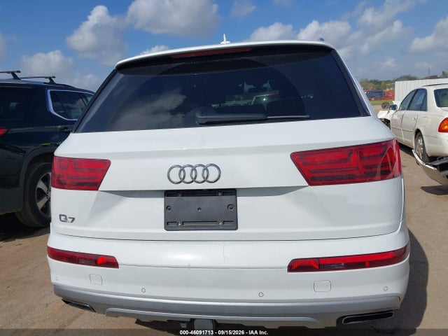 2019 Audi Q7 55 Premium/55 Se Premium მანქანა იყიდება აუქციონზე, vin: WA1LAAF76KD006038, აუქციონის ნომერი: 46091713