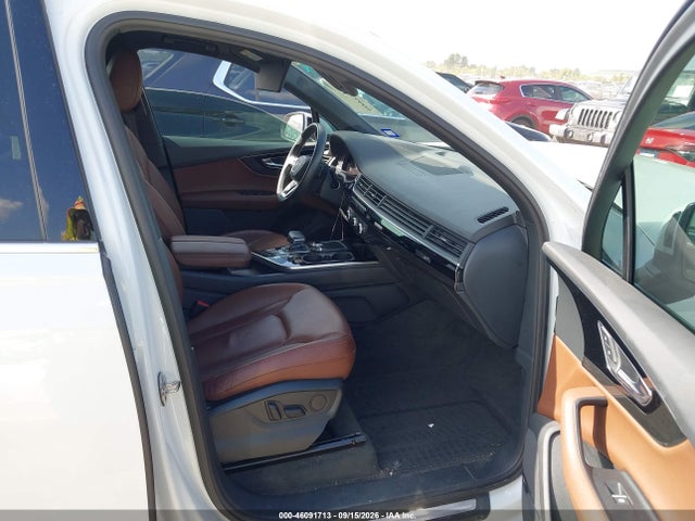 2019 Audi Q7 55 Premium/55 Se Premium მანქანა იყიდება აუქციონზე, vin: WA1LAAF76KD006038, აუქციონის ნომერი: 46091713