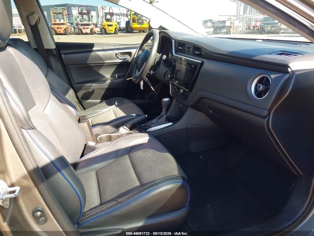 46091722 :رقم المزاد ، 5YFBURHE7HP675217 vin ، 2017 Toyota Corolla Se مزاد بيع