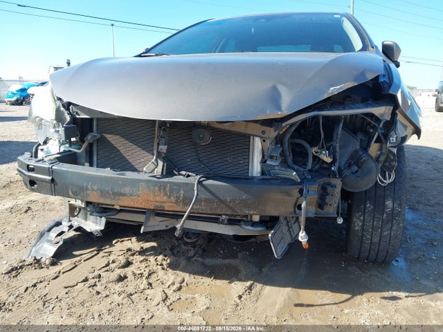 46091722 :رقم المزاد ، 5YFBURHE7HP675217 vin ، 2017 Toyota Corolla Se مزاد بيع