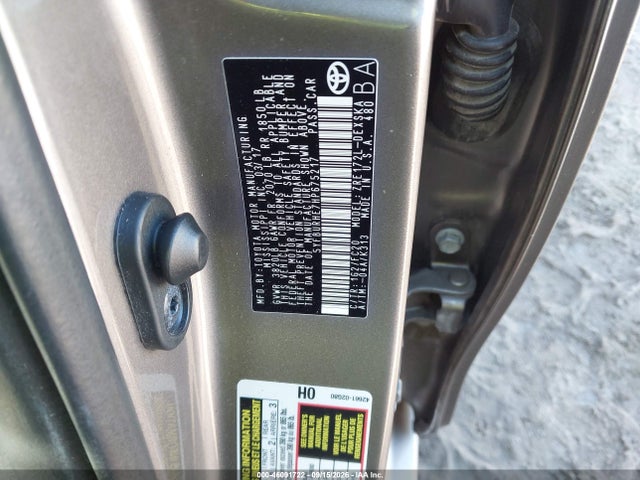46091722 :رقم المزاد ، 5YFBURHE7HP675217 vin ، 2017 Toyota Corolla Se مزاد بيع