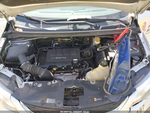 46091744 :رقم المزاد ، 1G1JD5SB1K4111259 vin ، 2019 Chevrolet Sonic Lt Auto مزاد بيع