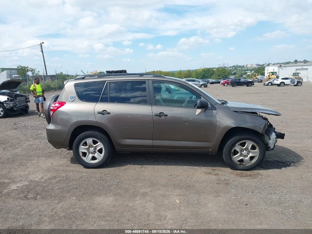46091745 :رقم المزاد ، 2T3BF4DV2CW201418 vin ، 2012 Toyota Rav4 مزاد بيع