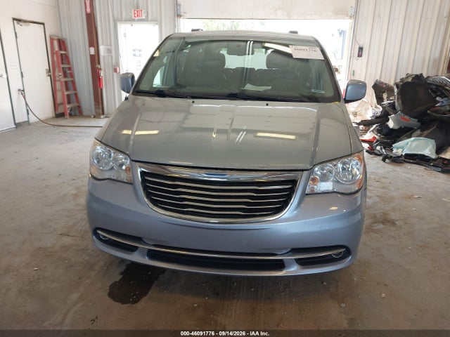 2016 Chrysler Town & Country Touring მანქანა იყიდება აუქციონზე, vin: 2C4RC1BG3GR281550, აუქციონის ნომერი: 46091776