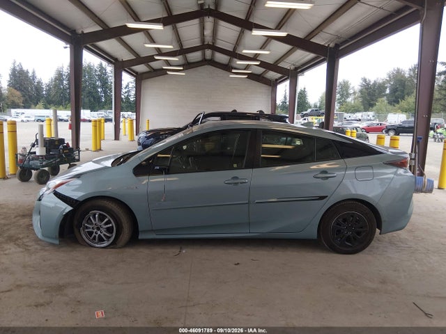 JTDKARFU9H3053391 Toyota Prius Two Eco