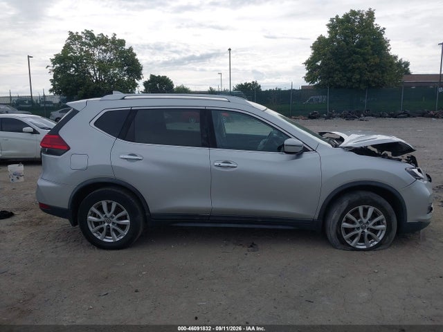 Aukcja sprzedaży 2017 Nissan Rogue Sv, vin: KNMAT2MV6HP555793, numer aukcji: 46091832
