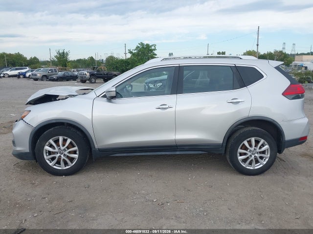 Aukcja sprzedaży 2017 Nissan Rogue Sv, vin: KNMAT2MV6HP555793, numer aukcji: 46091832