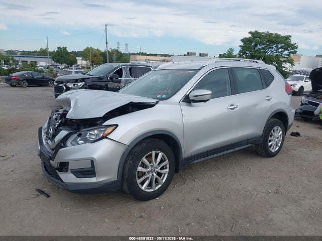 Aukcja sprzedaży 2017 Nissan Rogue Sv, vin: KNMAT2MV6HP555793, numer aukcji: 46091832