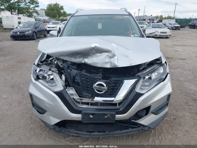 Aukcja sprzedaży 2017 Nissan Rogue Sv, vin: KNMAT2MV6HP555793, numer aukcji: 46091832