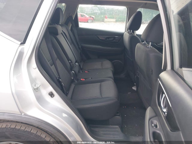 Aukcja sprzedaży 2017 Nissan Rogue Sv, vin: KNMAT2MV6HP555793, numer aukcji: 46091832