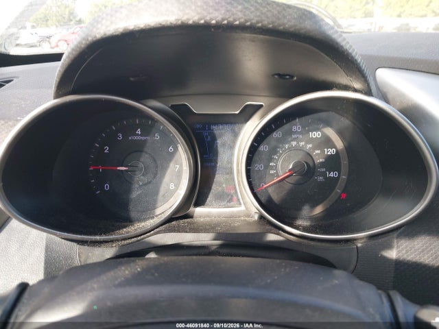 Продажа на аукционе авто 2012 Hyundai Veloster Base W/gray, vin: KMHTC6AD0CU050057, номер лота: 46091840
