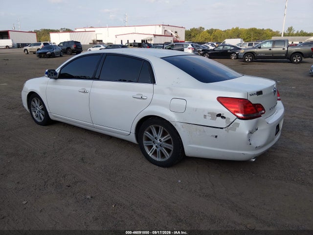 46091850 :رقم المزاد ، 4T1BK36B35U022194 vin ، 2005 Toyota Avalon Limited مزاد بيع