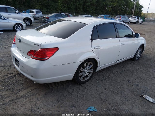 46091850 :رقم المزاد ، 4T1BK36B35U022194 vin ، 2005 Toyota Avalon Limited مزاد بيع