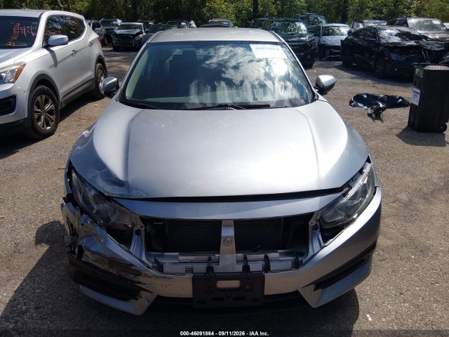 Aukcja sprzedaży 2018 Honda Civic Lx, vin: 19XFC2F53JE002642, numer aukcji: 46091864