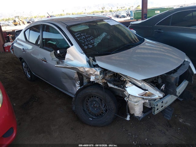 2015 3N1CN7AP7FL933251 main image