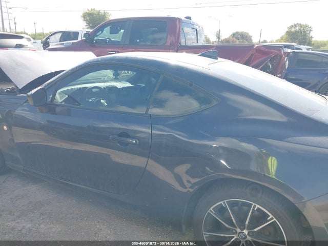 46091873 :رقم المزاد ، JF1ZNAA13H8704735 vin ، 2017 Toyota 86 مزاد بيع