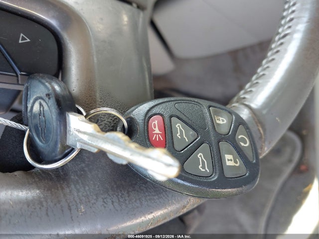 46091925 :رقم المزاد ، 1GNUKCE05AR276748 vin ، 2010 Chevrolet Tahoe Ltz مزاد بيع