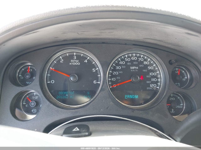 46091925 :رقم المزاد ، 1GNUKCE05AR276748 vin ، 2010 Chevrolet Tahoe Ltz مزاد بيع