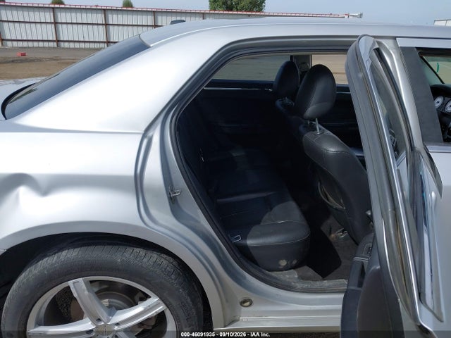 46091935 :رقم المزاد ، 2C3KK53V99H586198 vin ، 2009 Chrysler 300 Touring/signature Series مزاد بيع