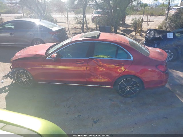 55SWF8DB9KU296920 Mercedes-Benz C 300
