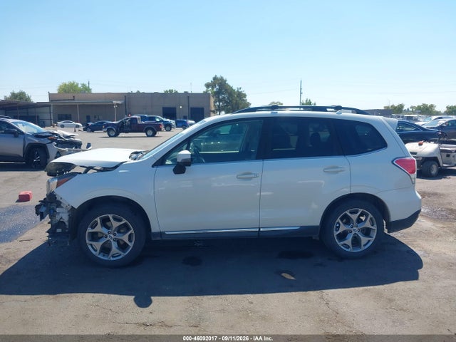 Subaru Forester 2.5i Touring 2017 JF2SJAWC5HH465143 Image 14