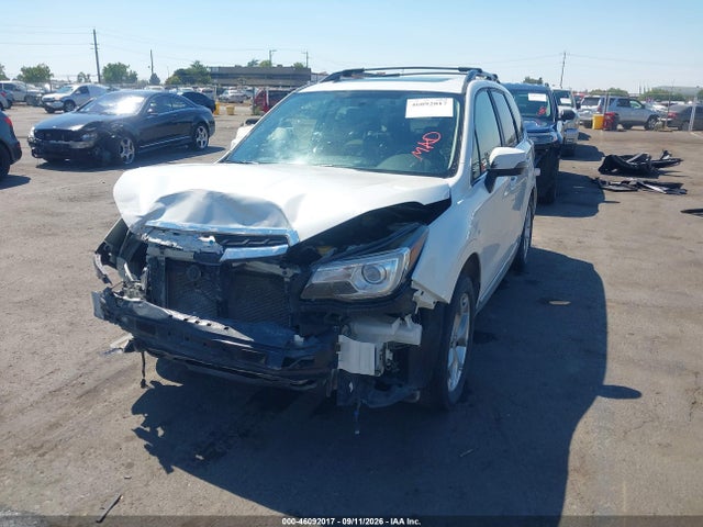 Subaru Forester 2.5i Touring 2017 JF2SJAWC5HH465143 Image 2