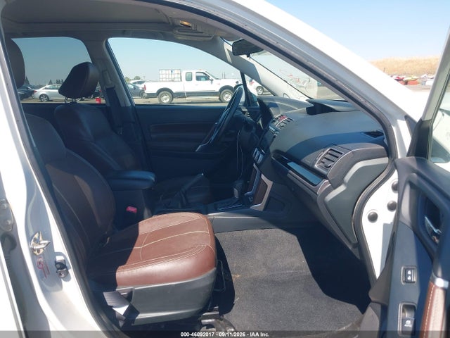 Subaru Forester 2.5i Touring 2017 JF2SJAWC5HH465143 Image 5