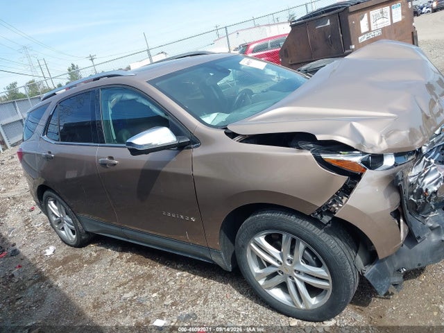 Продажа на аукционе авто 2019 Chevrolet Equinox Premier, vin: 2GNAXNEV5K6115552, номер лота: 46092071